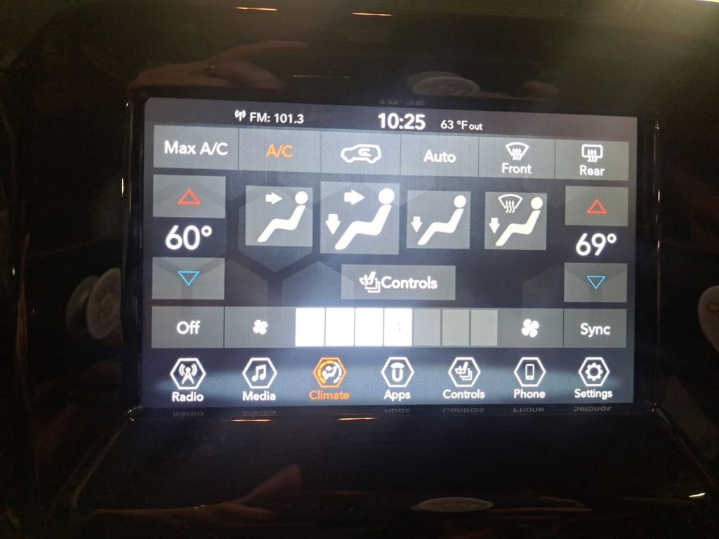 Used 2019 Jeep Compass Altitude image 29