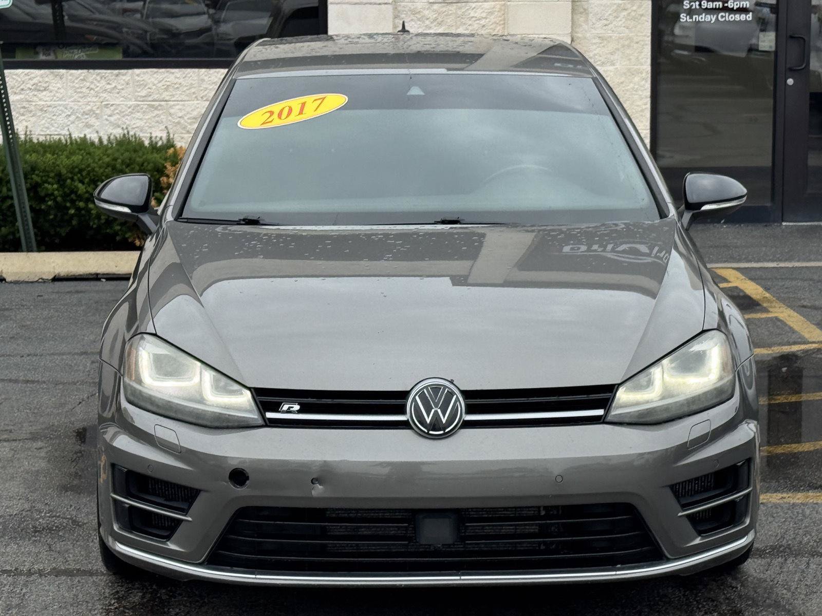Used 2017 Volkswagen Golf R 4-Door AWD/4WD image 16