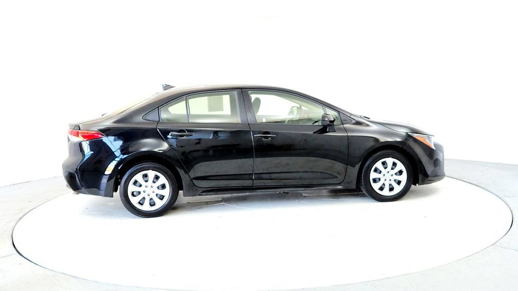 Certified 2023 Toyota Corolla LE w/ Carpet Mat Package (TMS) FWD image 6