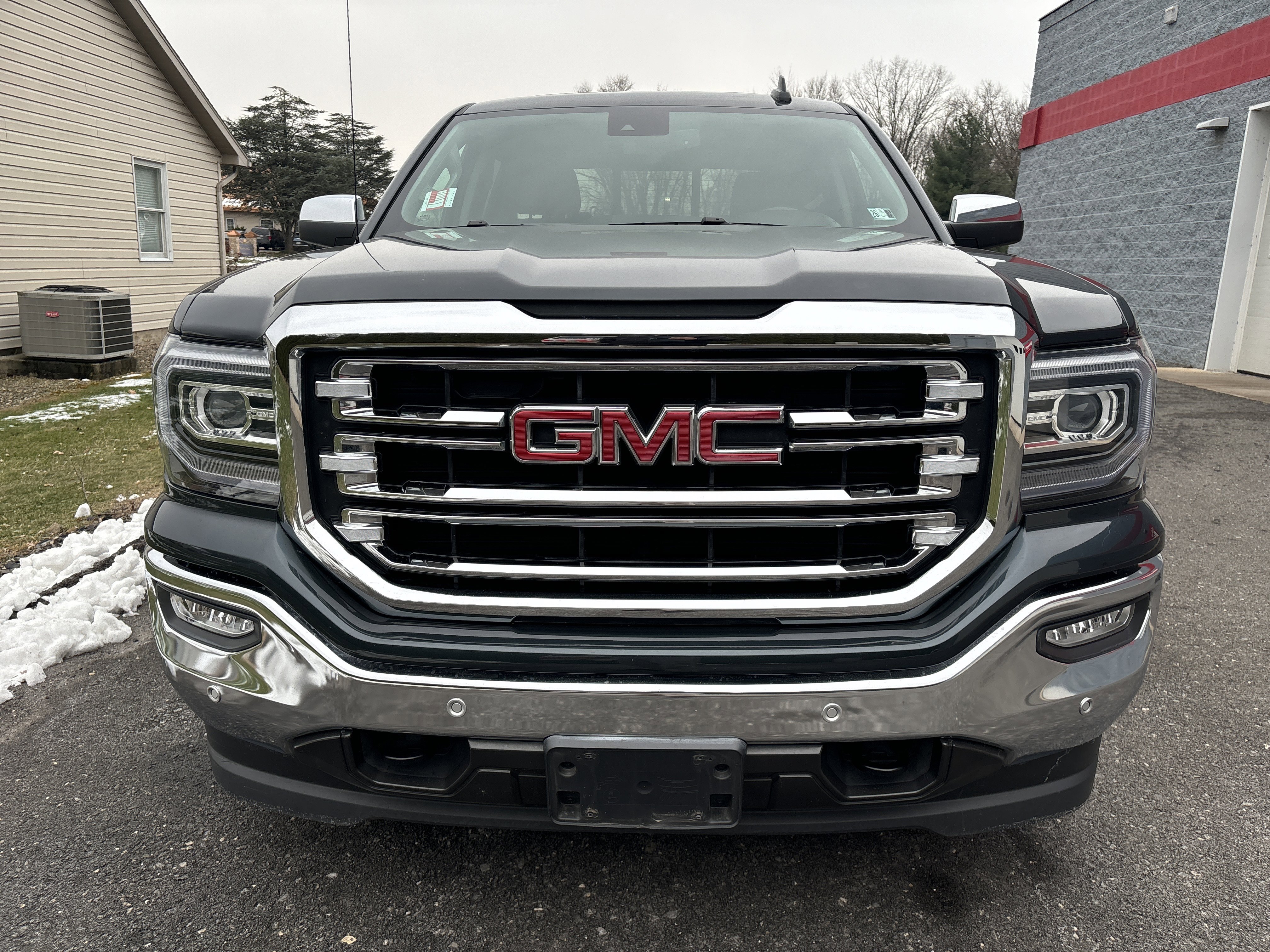 Used 2018 GMC Sierra 1500 SLT image 8