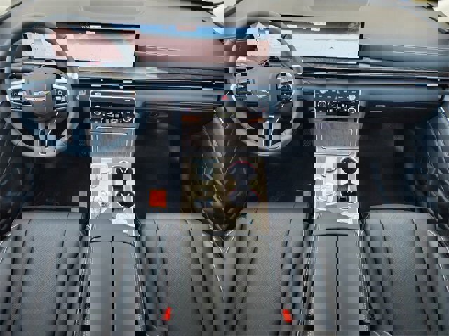 Used 2025 Genesis GV80 2.5T Prestige image 20