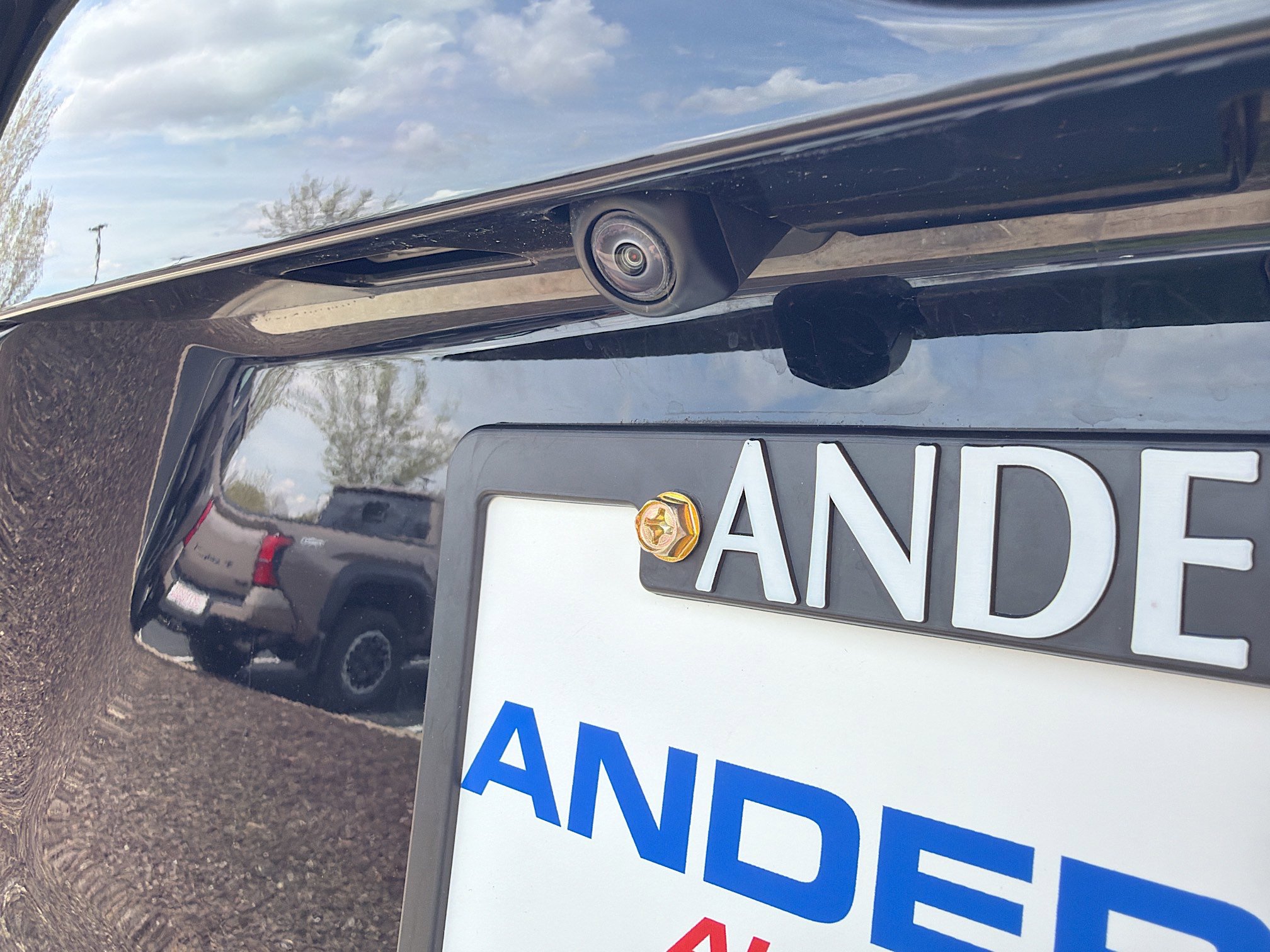 Used 2023 Toyota RAV4 XLE w/ Convenience Package AWD/4WD image 14