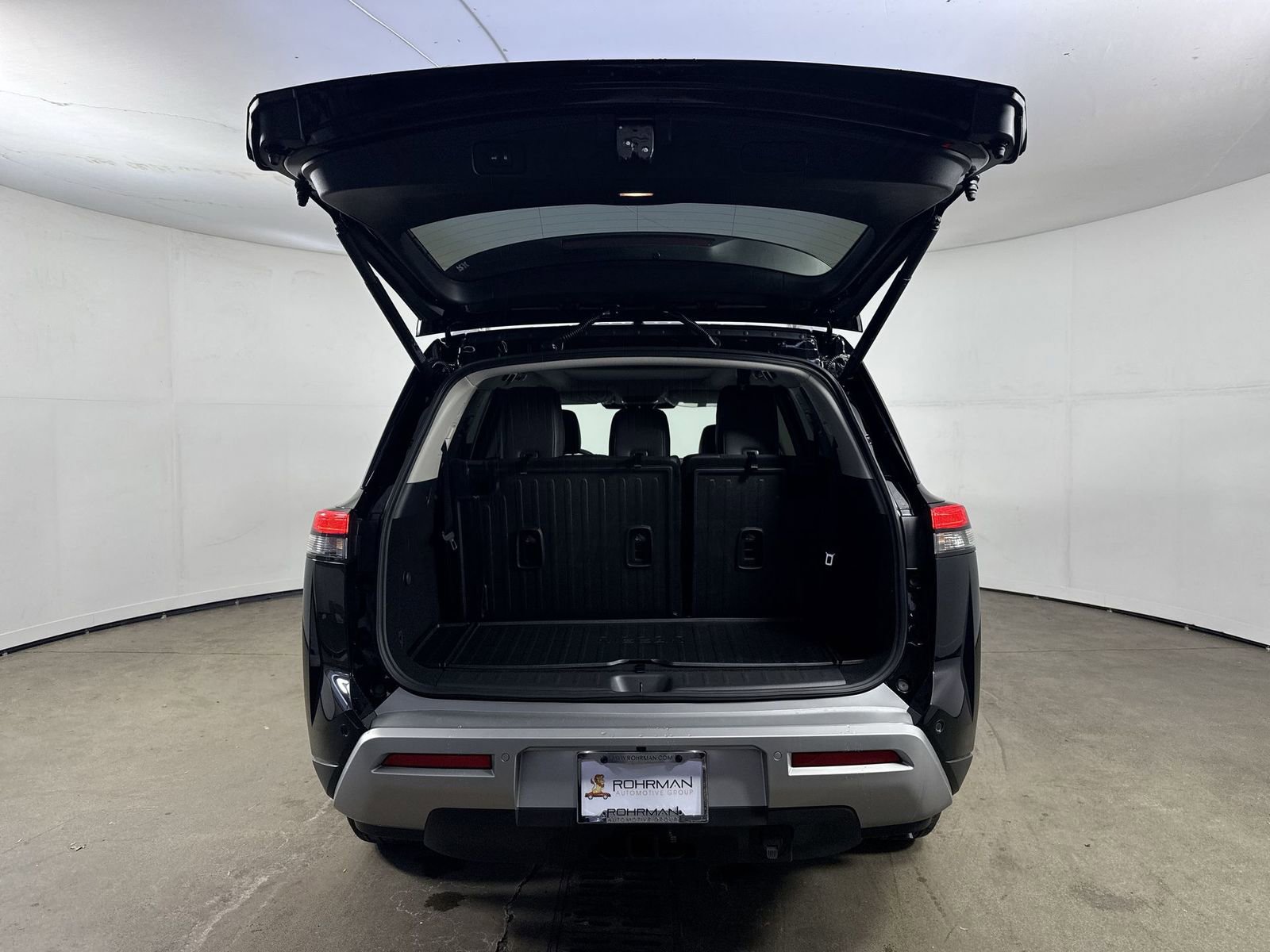 New 2025 Nissan Pathfinder Platinum image 32