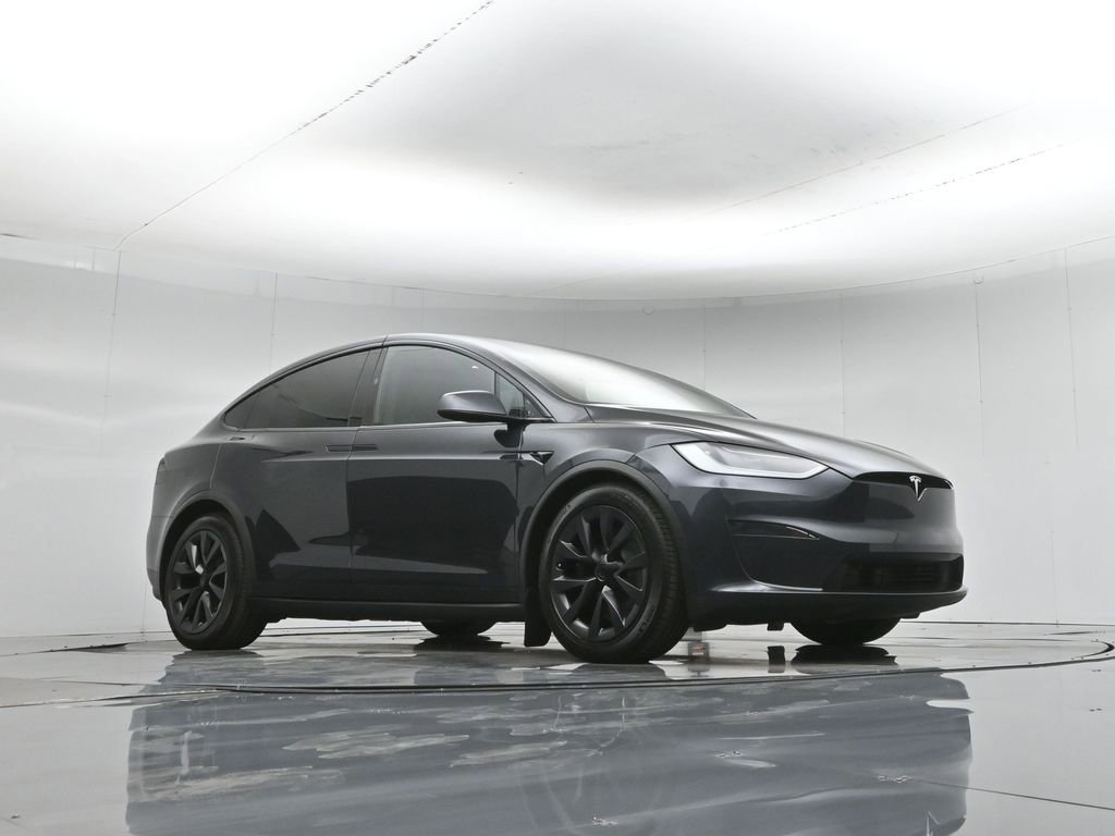 Used 2024 Tesla Model X video 2