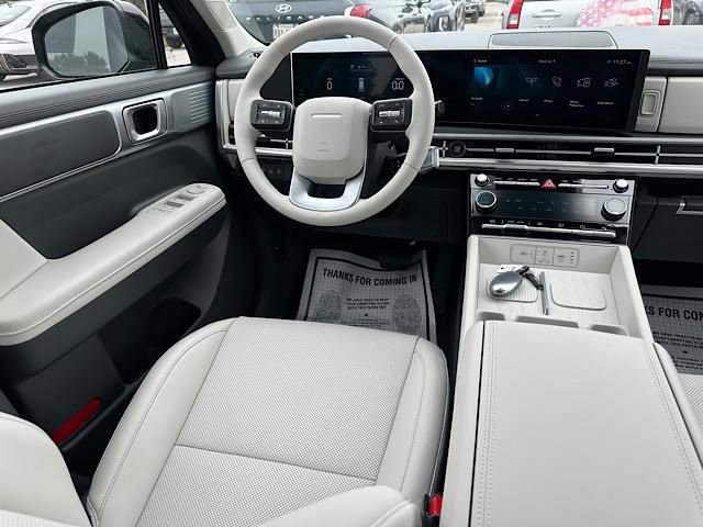 Used 2026 Hyundai Santa Fe SEL image 11