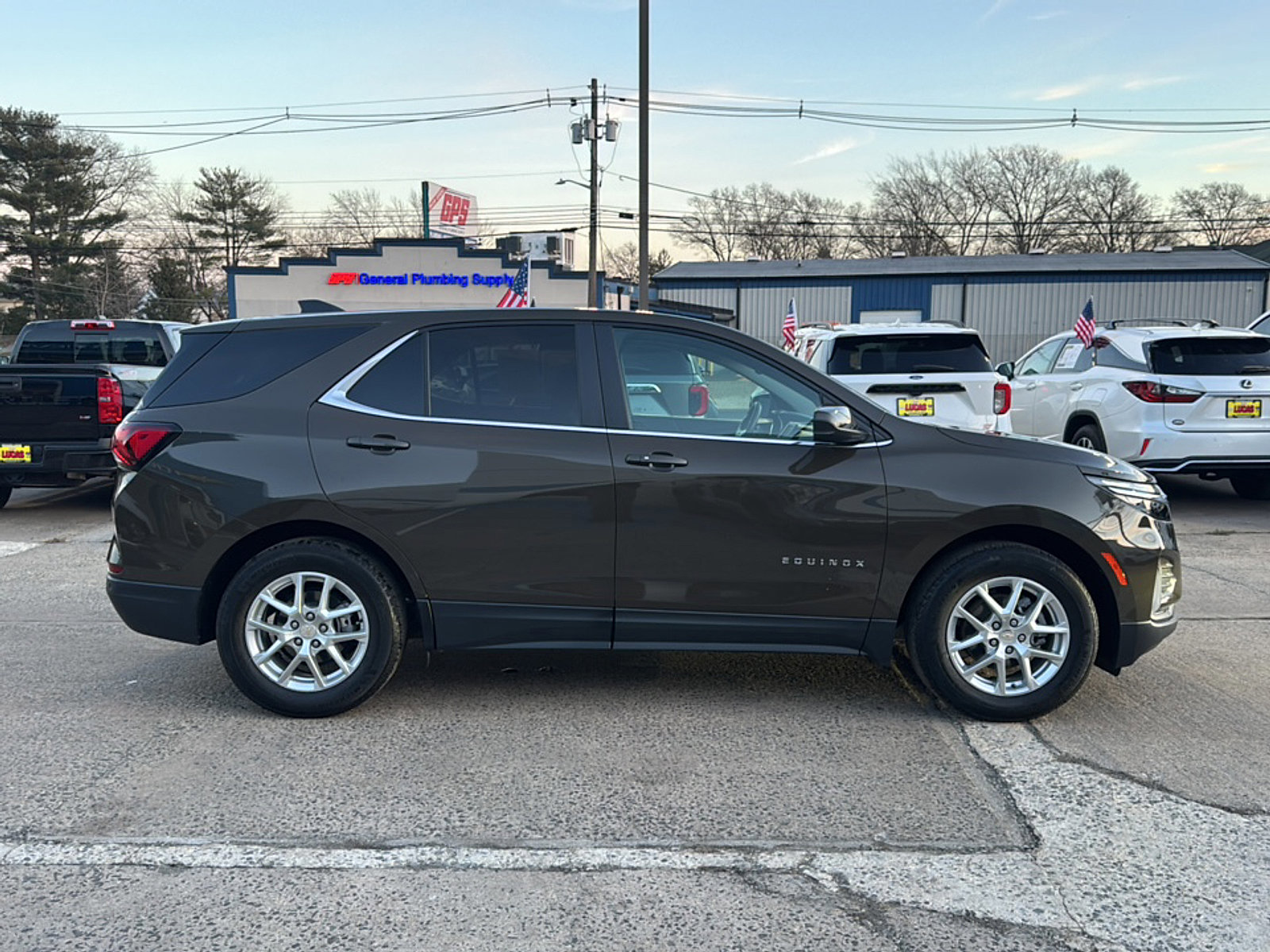 Used 2023 Chevrolet Equinox LT image 8