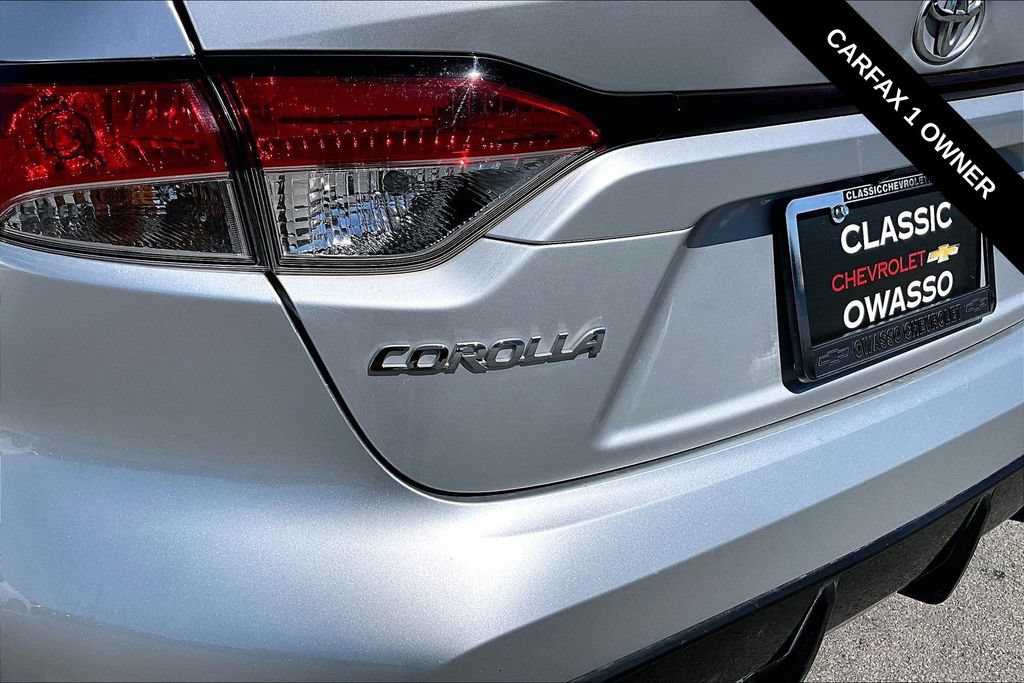 Used 2025 Toyota Corolla LE FWD image 23