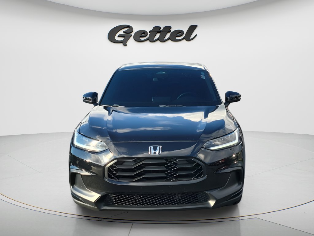 Used 2025 Honda HR-V Sport image 2