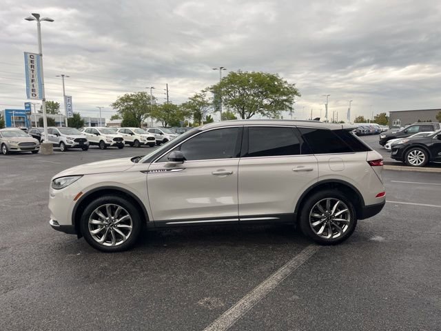 Used 2021 Lincoln Corsair AWD w/ Premium Package image 4