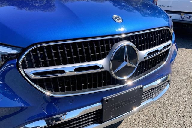 Used 2026 Mercedes-Benz GLC 300 4MATIC image 27