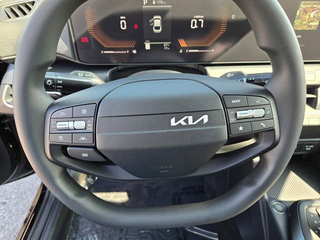 New 2026 Kia K4 LX FWD image 16