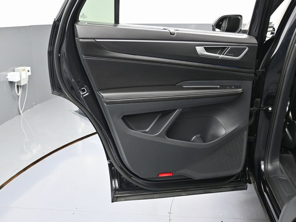 Used 2024 Volkswagen Atlas Cross Sport SEL Premium R-Line image 41