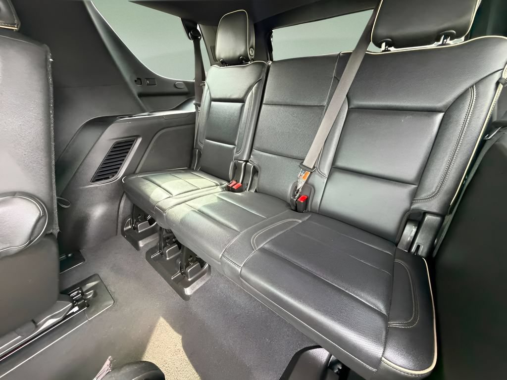 Used 2021 Chevrolet Tahoe Premier RWD image 18