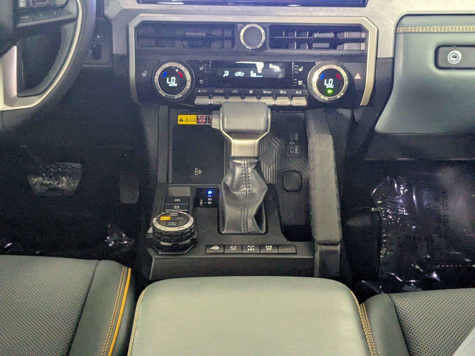 Certified 2025 Toyota Tacoma 4x4 Double Cab Hybrid image 41