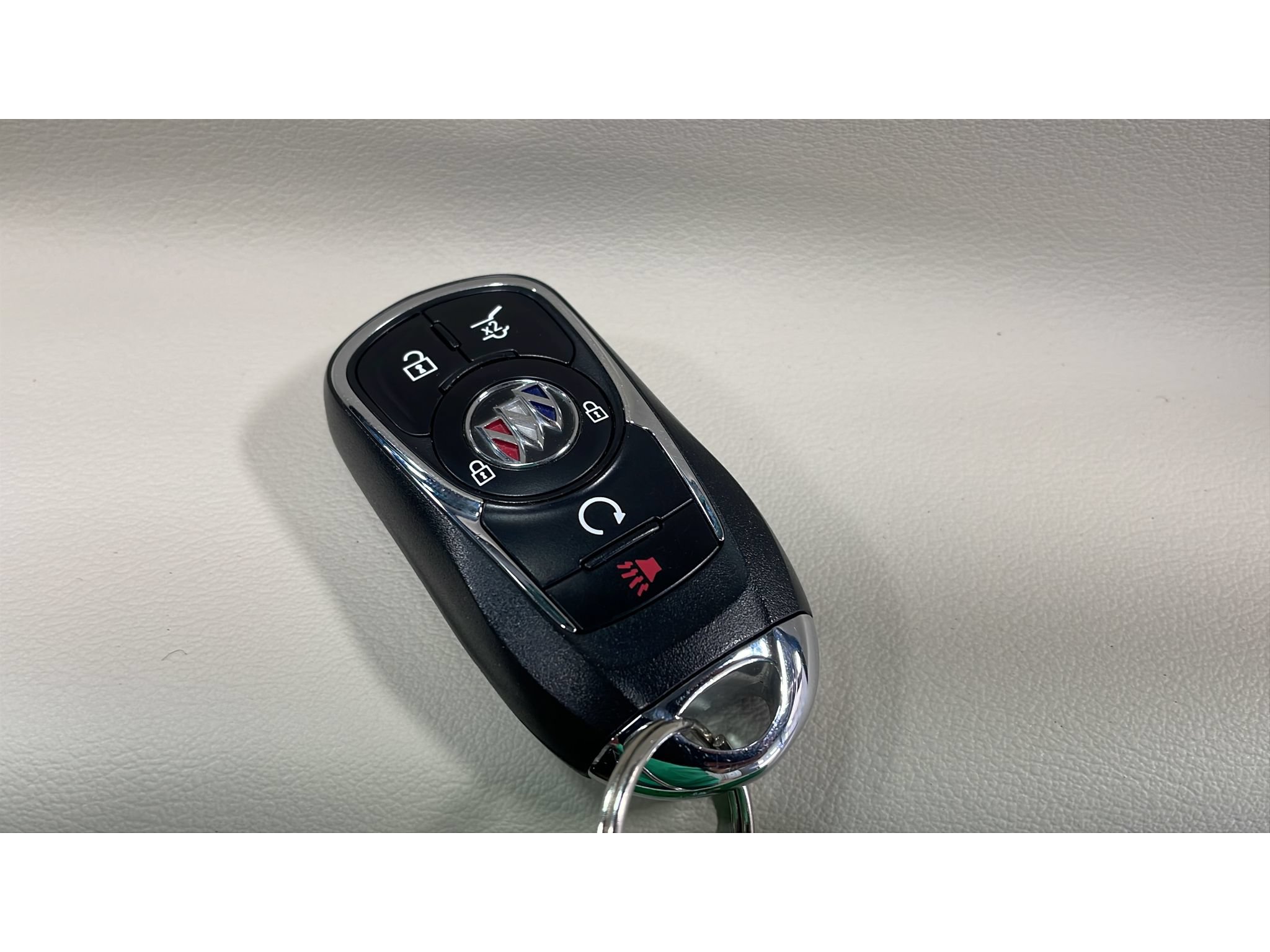 Used 2022 Buick Enclave Essence w/ Sport Touring Edition AWD/4WD image 10