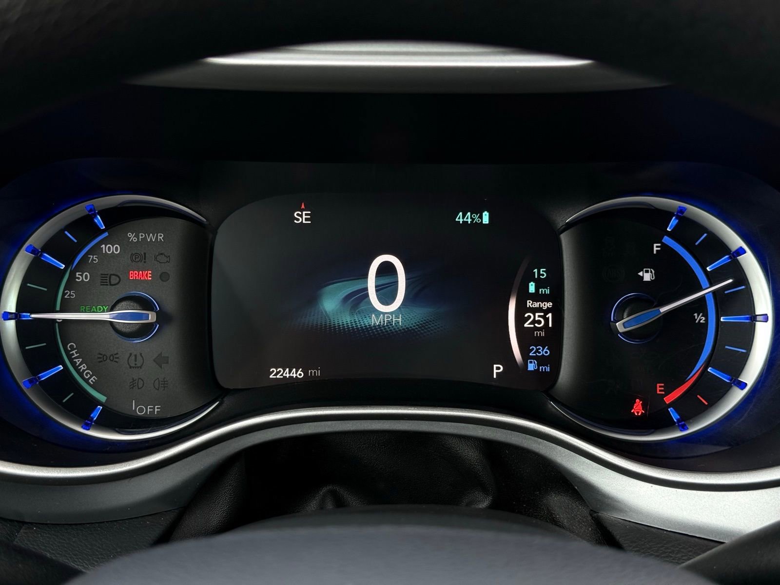 Used 2018 Chrysler Pacifica Touring Plus image 33