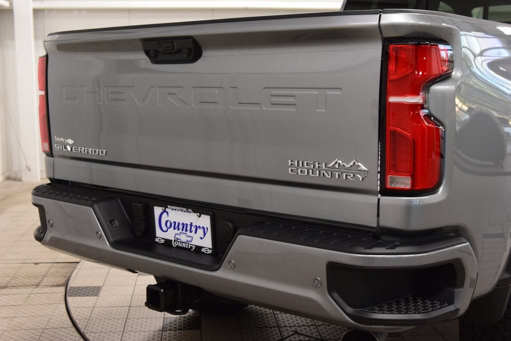 New 2026 Chevrolet Silverado 2500 High Country w/ High Country Premium Package AWD/4WD image 23