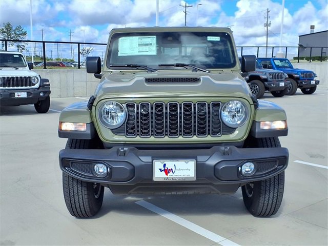 New 2025 Jeep Gladiator Sport image 8