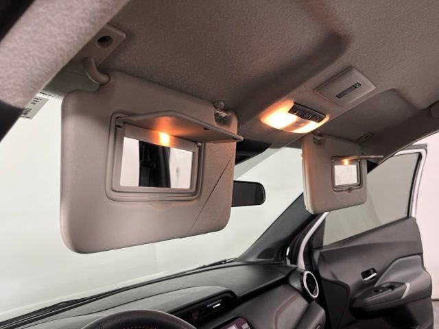 Used 2024 Nissan Kicks SR w/ SR Premium Package FWD image 35