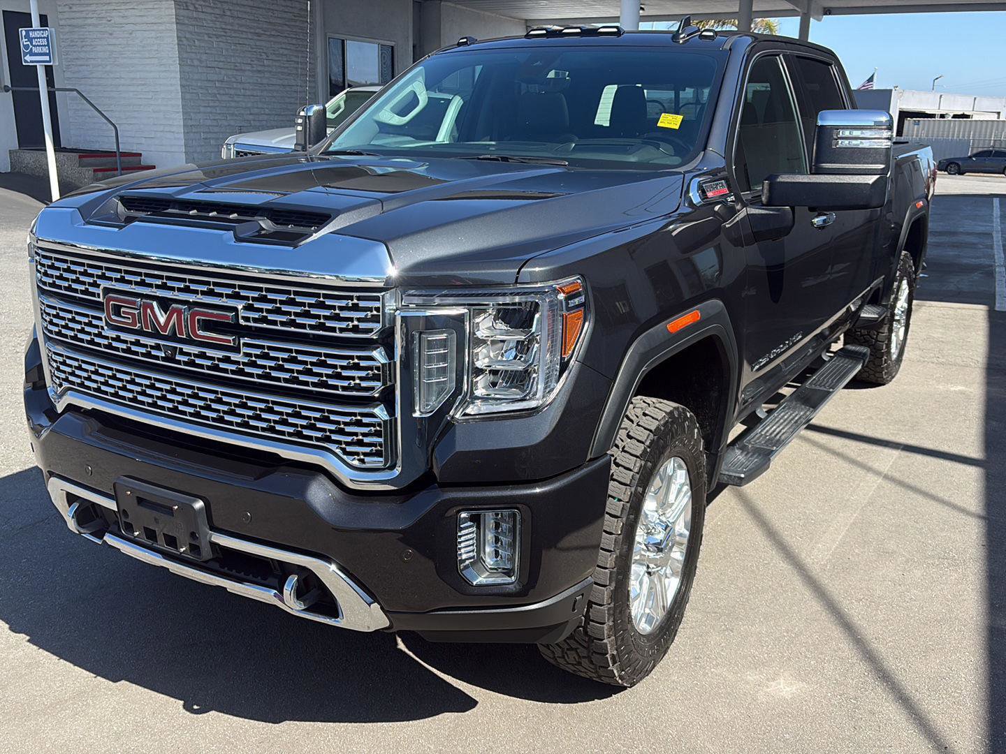 Used 2020 GMC Sierra 3500 Denali w/ Denali Ultimate Package