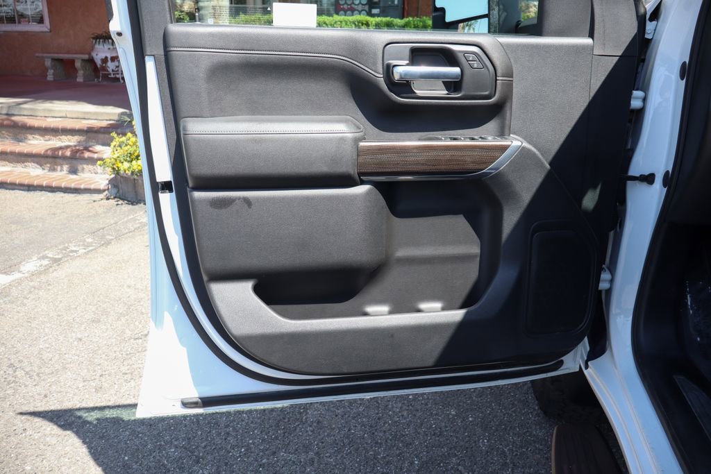 Used 2020 Chevrolet Silverado 2500 LT w/ Fleet Comfort Package image 15