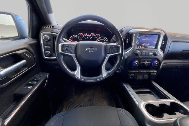 Used 2021 Chevrolet Silverado 1500 LT Trail Boss w/ Convenience Package II AWD/4WD image 8