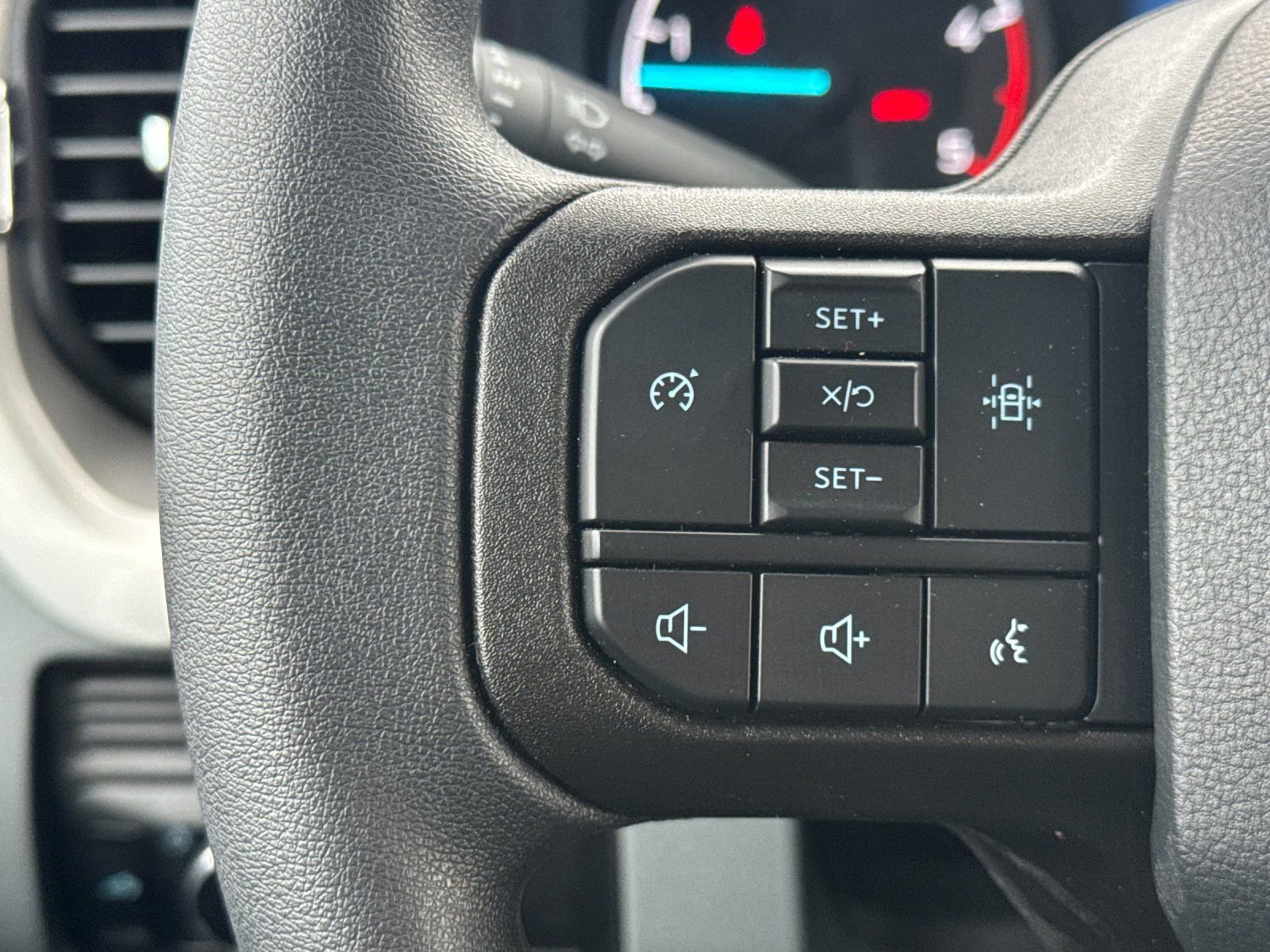 New 2025 Ford F550 2WD Regular Cab Super Duty image 22