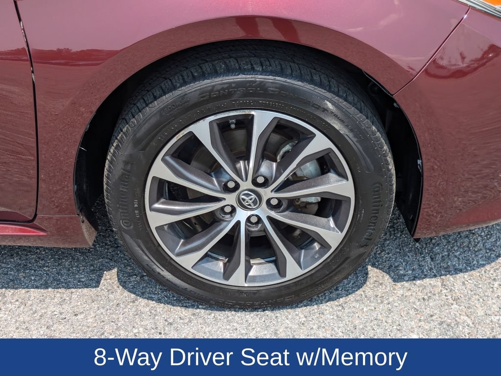 Used 2018 Toyota Avalon XLE Premium FWD image 12