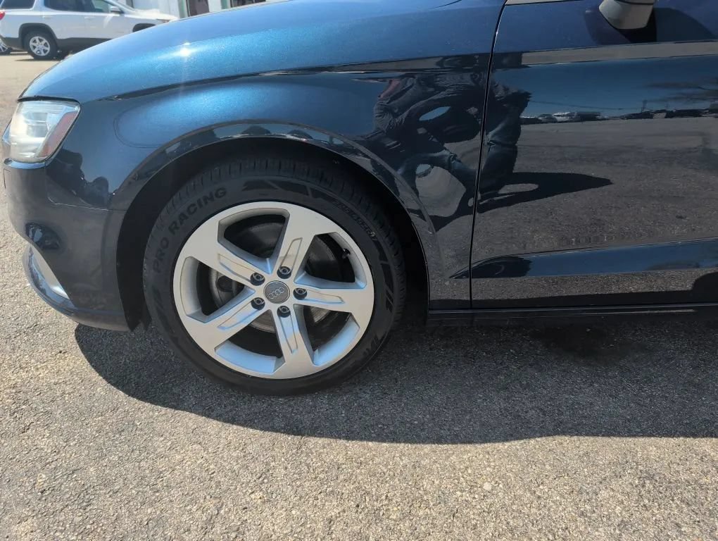 Used 2018 Audi A3 2.0T Premium FWD image 9