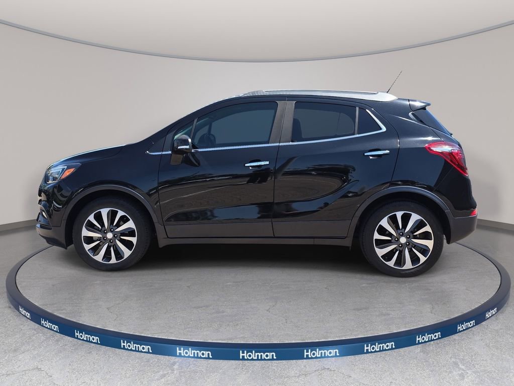 Used 2017 Buick Encore Essence FWD image 9