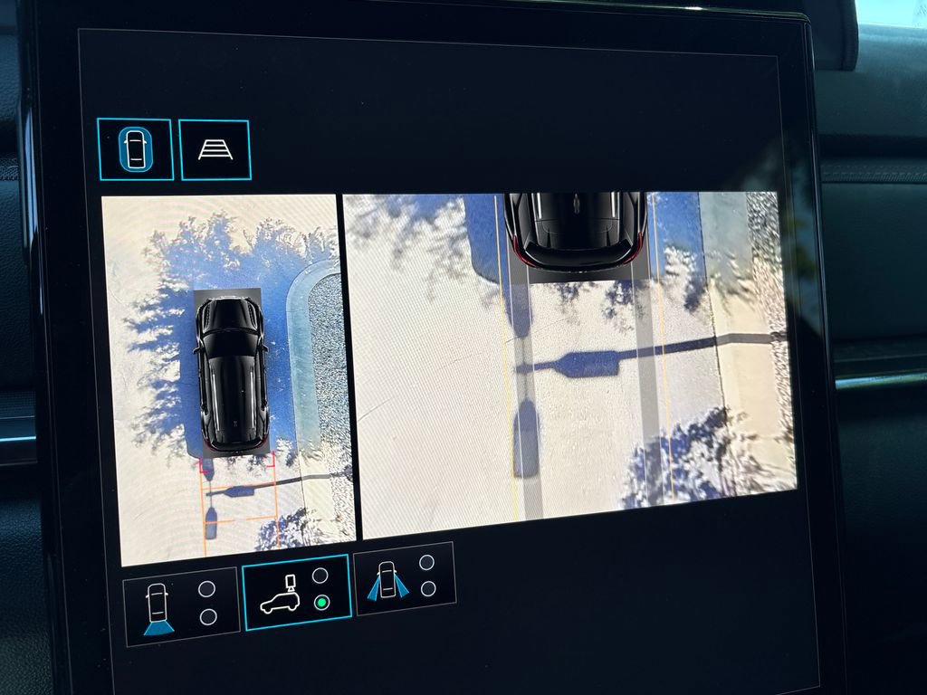 New 2026 GMC Terrain AT4 w/ Technology Package II AWD/4WD image 25