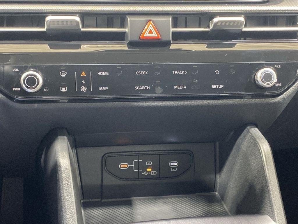 New 2026 Kia Sportage LX AWD/4WD image 16