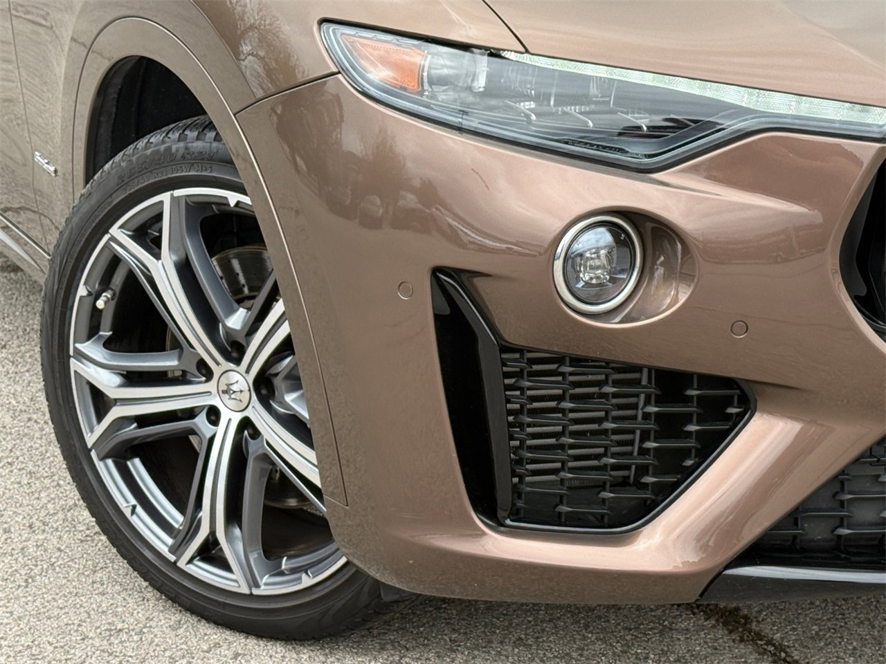 Used 2020 Maserati Levante S GranSport image 3