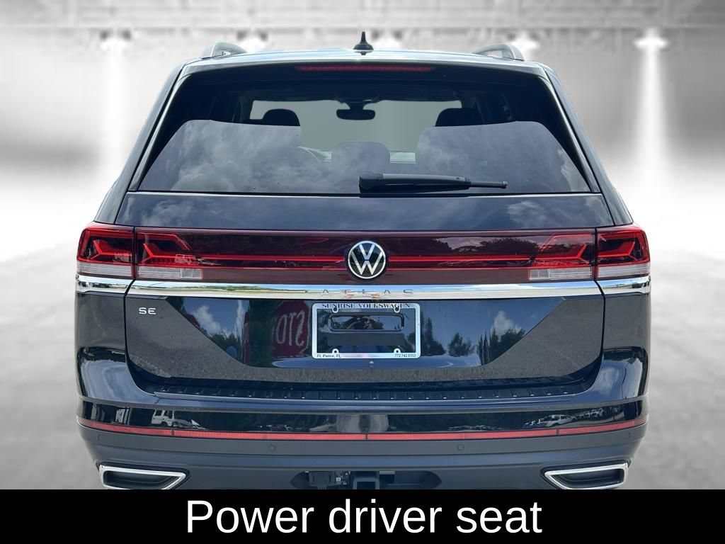 Certified 2026 Volkswagen Atlas SE w/ Panoramic Sunroof Package FWD image 6