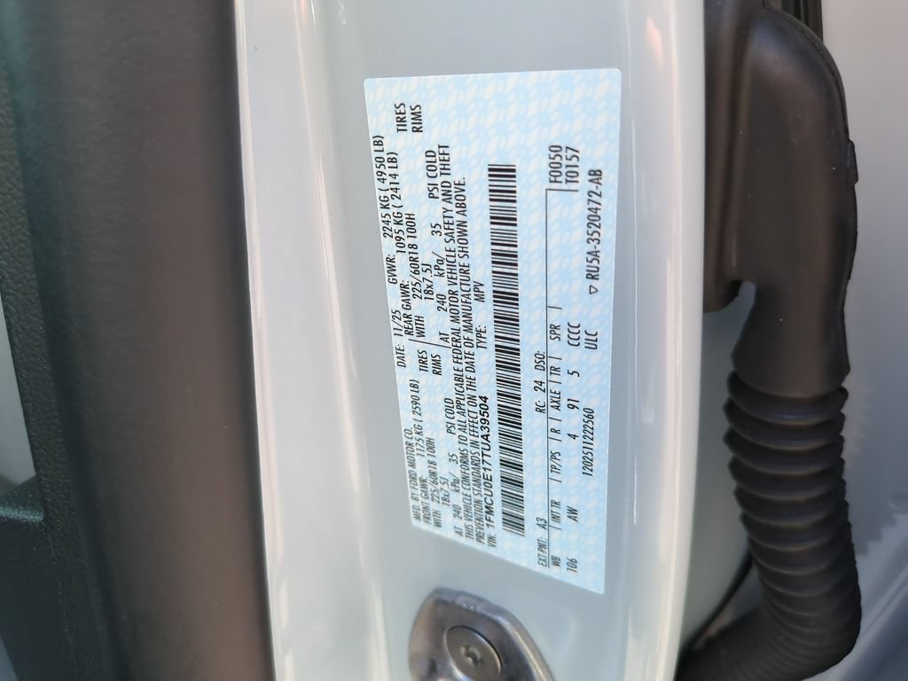 Used 2026 Ford Escape SE w/ PHEV Premium Package FWD image 36
