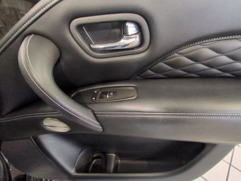 Used 2021 INFINITI QX80 Sensory w/ All-Season Package image 24