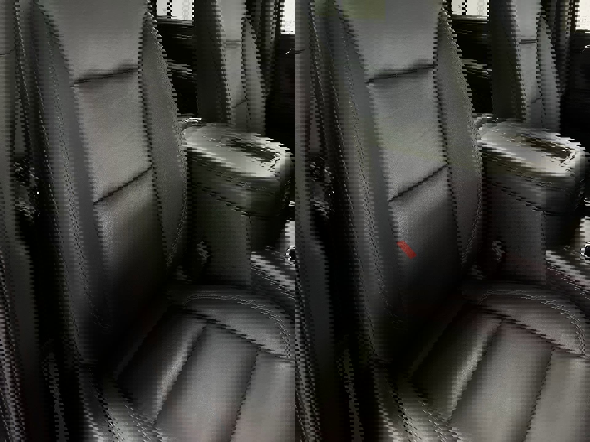 Used 2023 Chevrolet Suburban Z71 w/ Luxury Package image 99