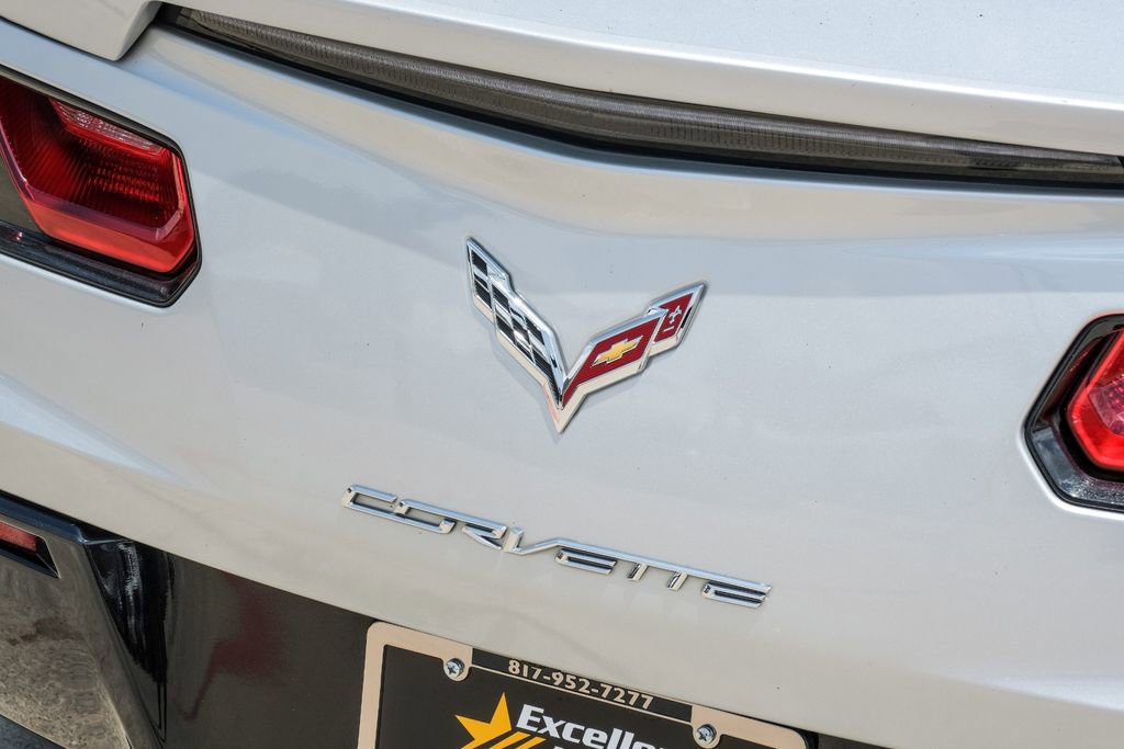 Used 2017 Chevrolet Corvette Stingray Coupe RWD image 53