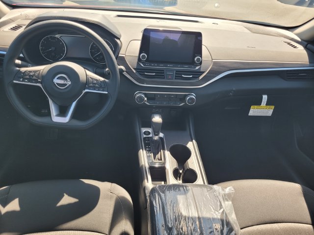 New 2026 Nissan Altima 2.5 SV FWD image 10