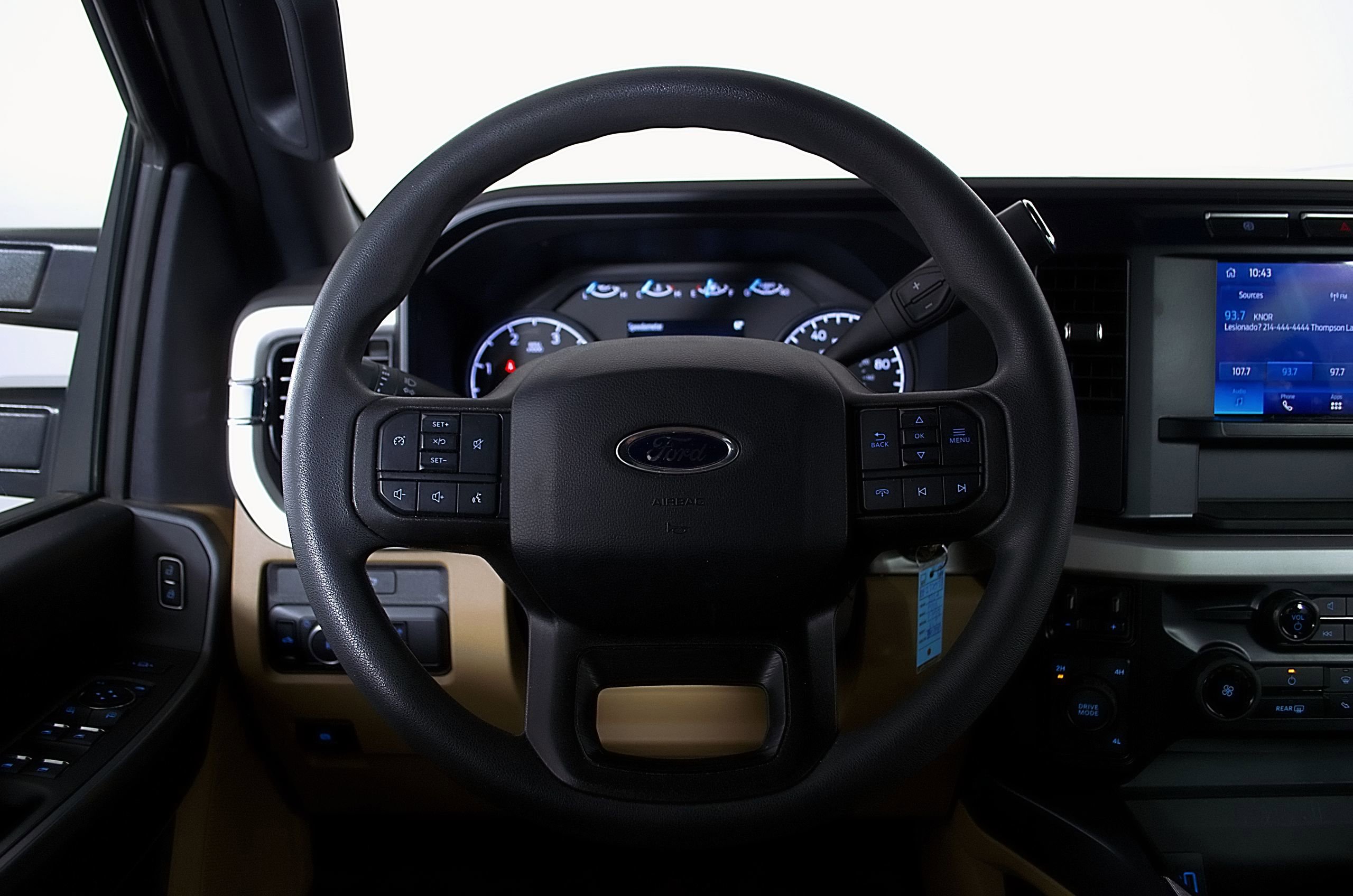 Used 2024 Ford F350 XLT image 24