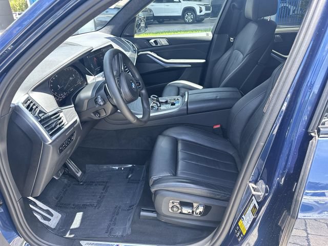 Used 2021 BMW X7 xDrive40i w/ M Sport Package AWD/4WD image 30