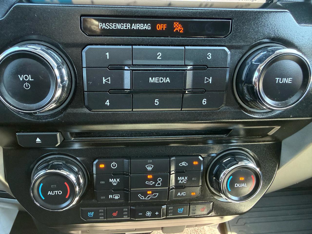 Used 2016 Ford F150 Lariat w/ Equipment Group 501A Mid image 14