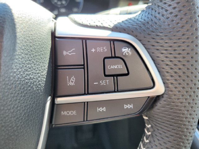 Used 2026 Toyota Sienna XSE AWD/4WD image 25