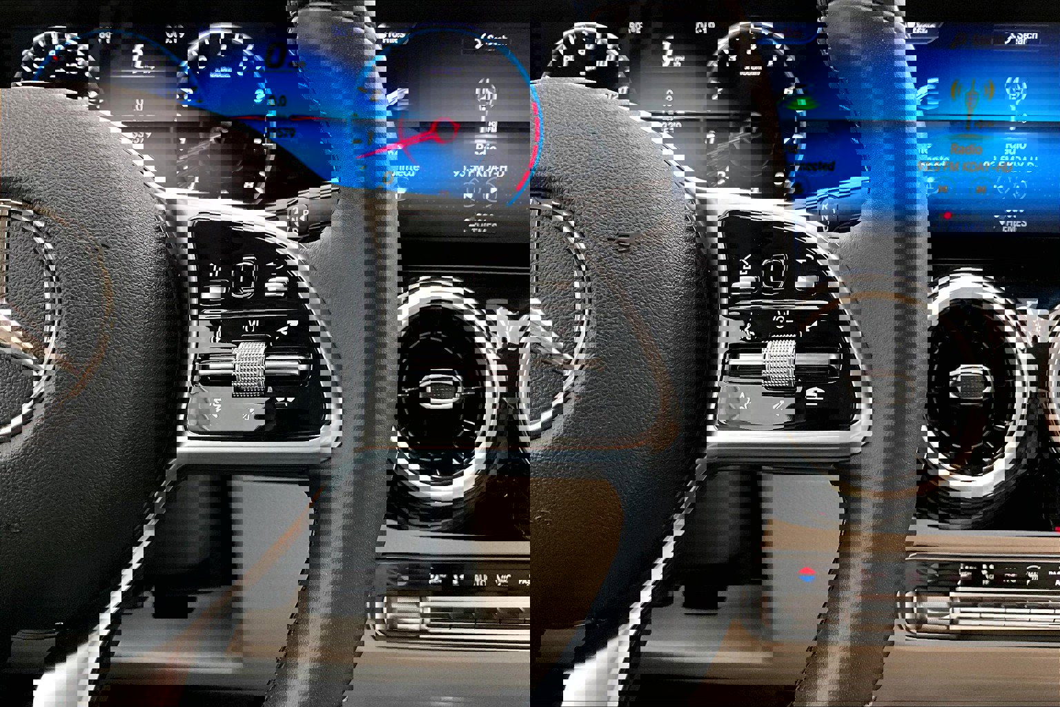 Certified 2022 Mercedes-Benz GLA 250 image 22