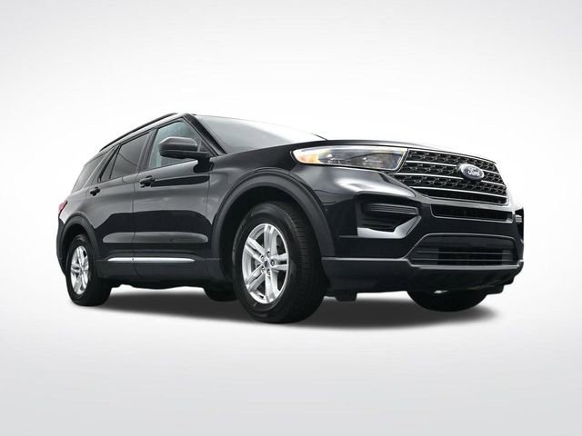 Used 2023 Ford Explorer XLT image 31
