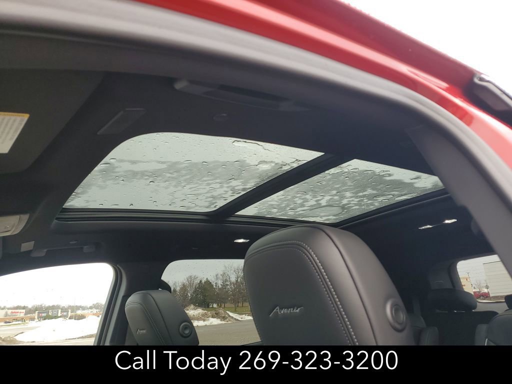 New 2026 Buick Enclave Avenir image 19