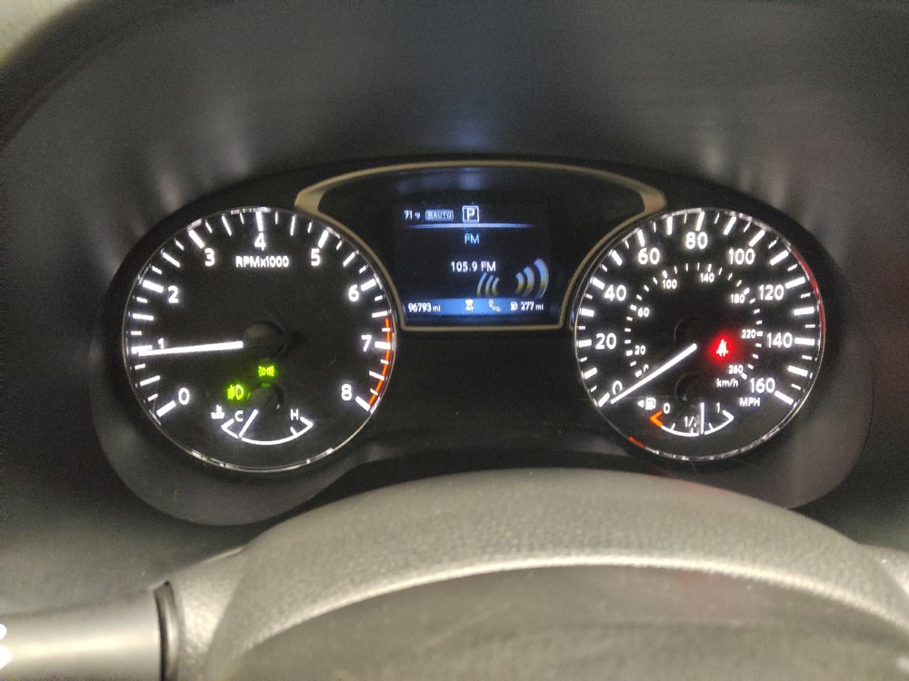 Used 2020 Nissan Pathfinder SL AWD/4WD image 23