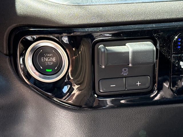 Certified 2025 Chevrolet Silverado 2500 High Country w/ Technology Package image 28