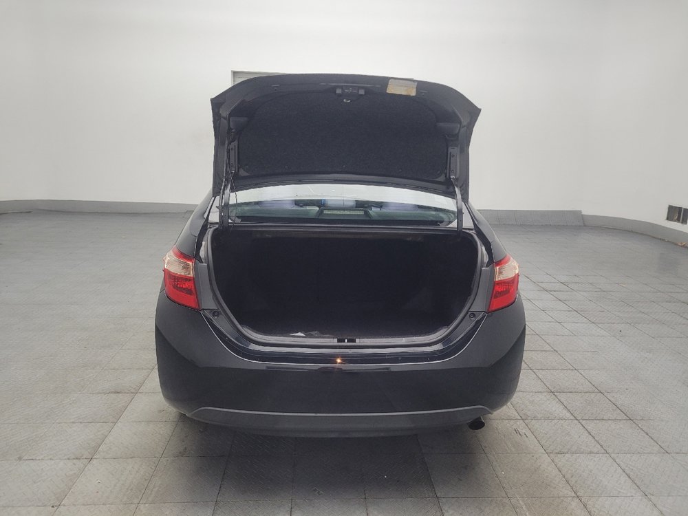 Used 2018 Toyota Corolla LE FWD image 29