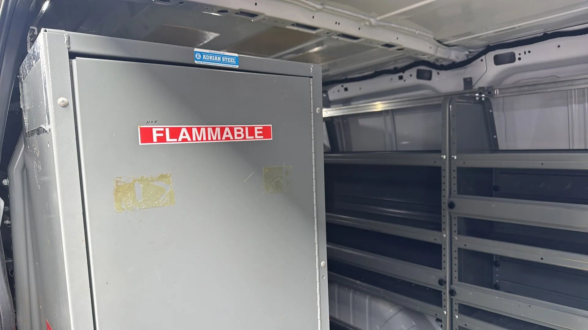Used 2019 Ford Transit 250 130 Low Roof RWD image 11